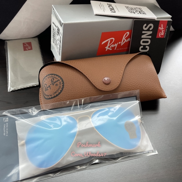 Ray Ban Aviator Blue Flash Lenses RB3025 Gold Frame 58 / 62 Unisex New - Picture 11 of 15